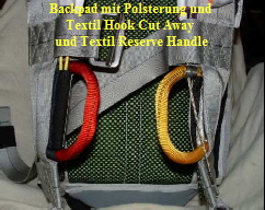 Backpad mit Polsterung und 
Textil Hook Cut Away 
und Textil Reserve Handle